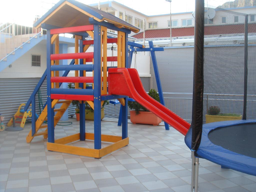 גראדאץ Aparthotel Pecic מראה חיצוני תמונה